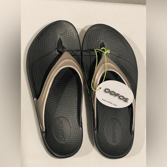 OOFOS OOlala Sandals Latte - US Women's 6 EU 37 - Picture 1 of 7